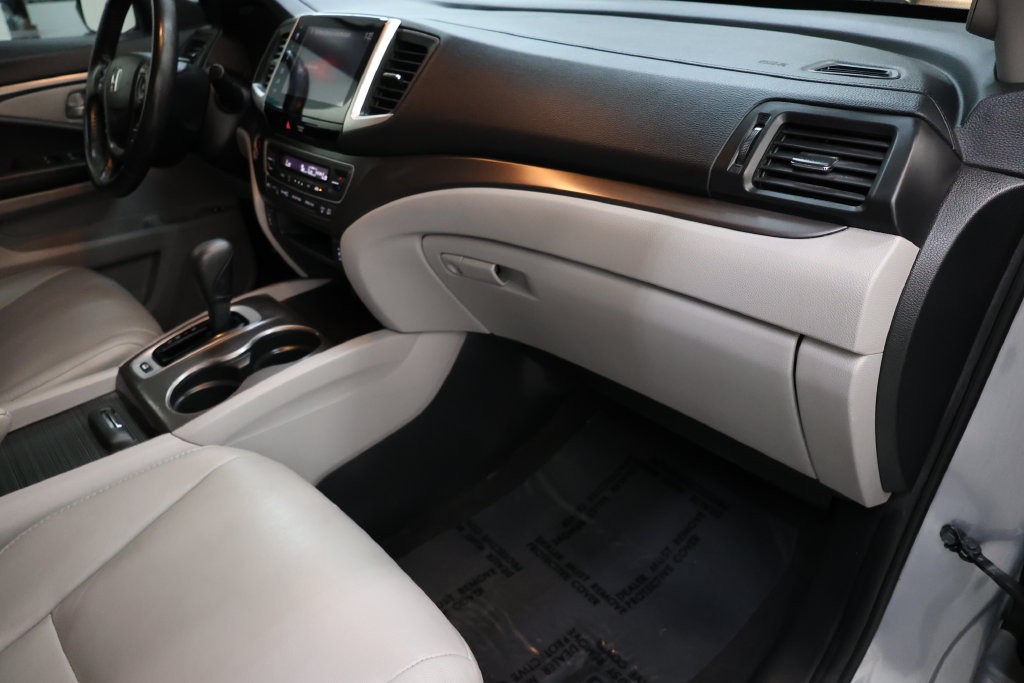 Honda Pilot Vehicle Full-screen Gallery Image 71