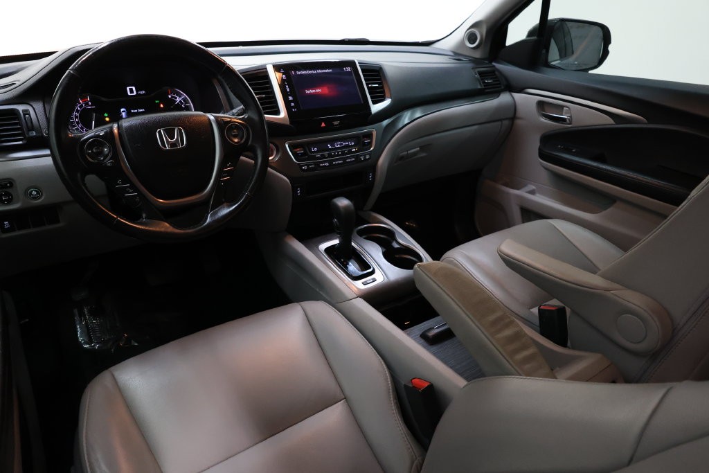 Honda Pilot Vehicle Full-screen Gallery Image 74
