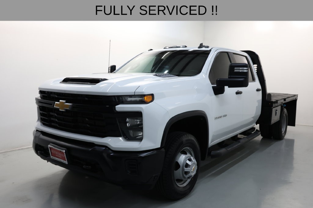 Chevrolet Silverado 3500HD Vehicle Full-screen Gallery Image 08