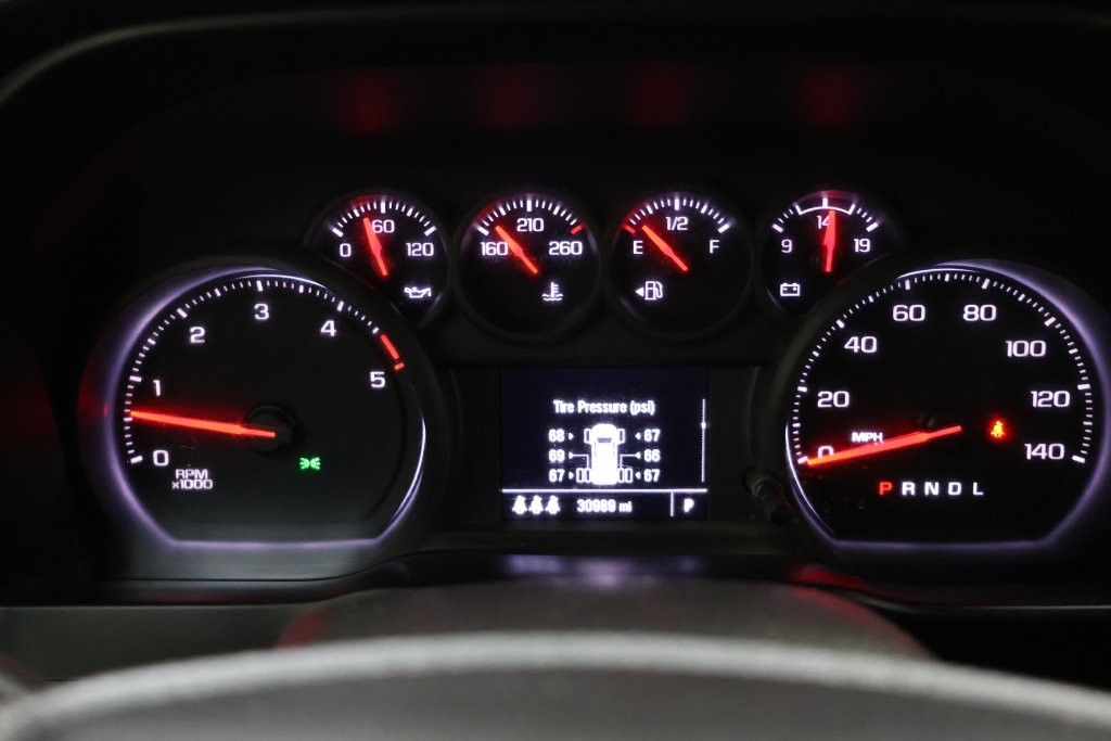 Chevrolet Silverado 3500HD Vehicle Full-screen Gallery Image 88
