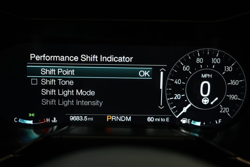 Ford Mustang Vehicle Full-screen Gallery Image 101