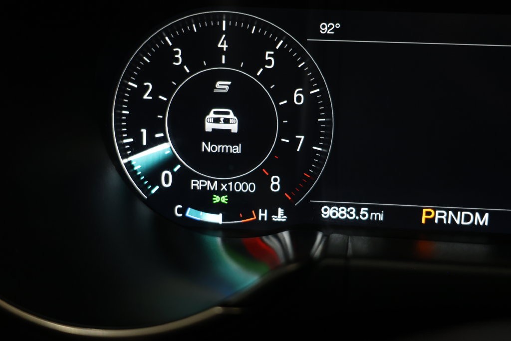 Ford Mustang Vehicle Full-screen Gallery Image 104