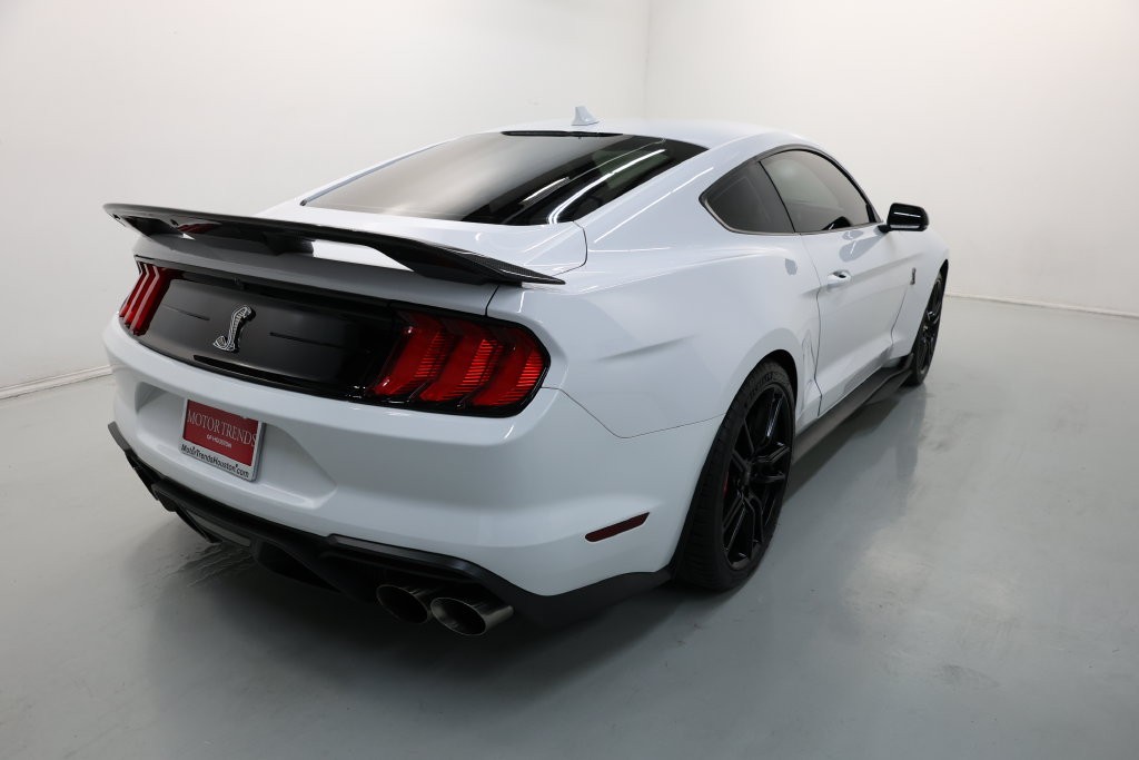 Ford Mustang Vehicle Full-screen Gallery Image 55