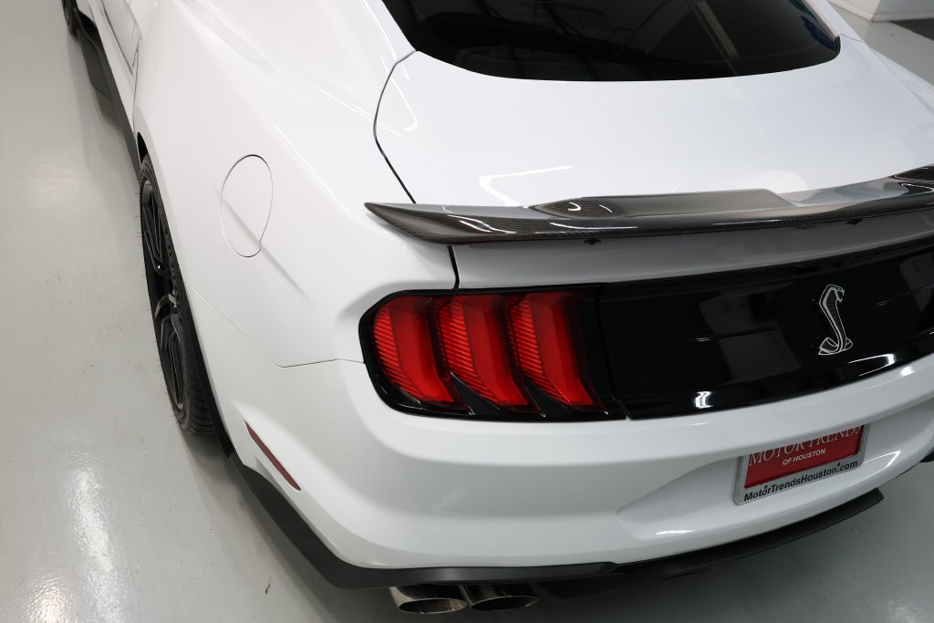 Ford Mustang Vehicle Full-screen Gallery Image 64