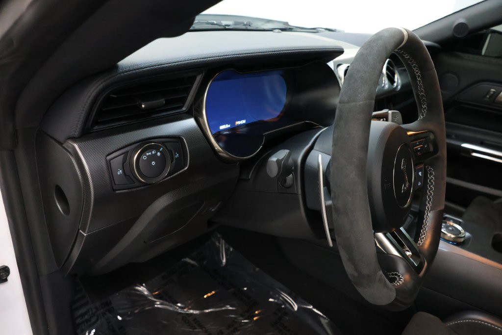 Ford Mustang Vehicle Full-screen Gallery Image 86