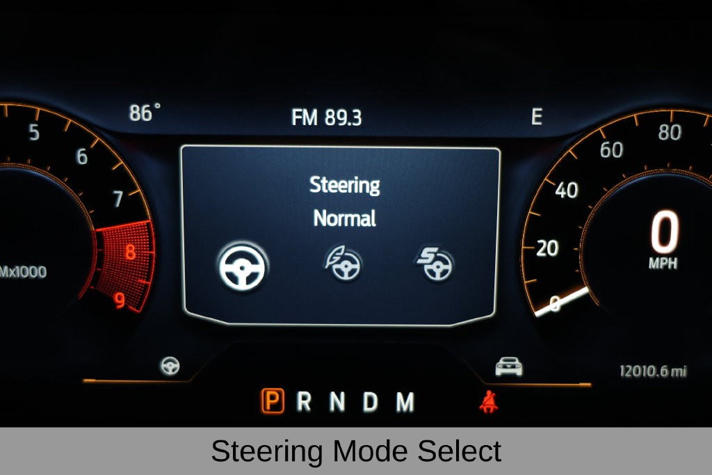 Ford Mustang Vehicle Full-screen Gallery Image 24