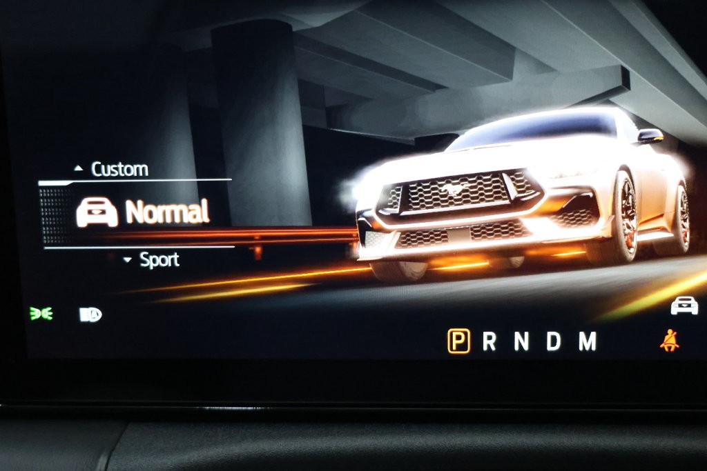 Ford Mustang Vehicle Full-screen Gallery Image 83