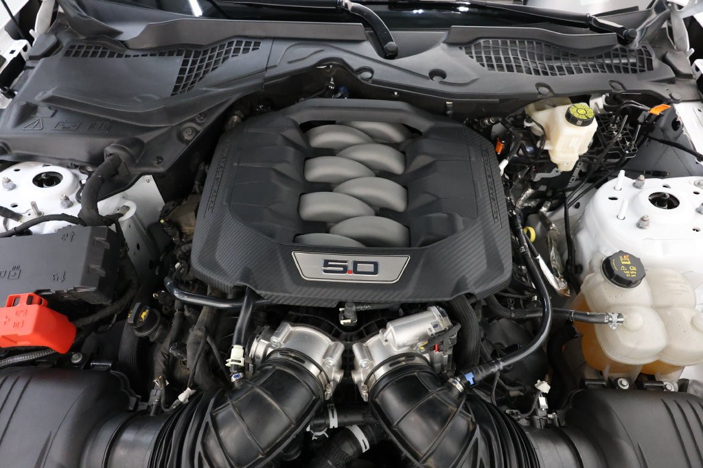 Ford Mustang Vehicle Full-screen Gallery Image 92