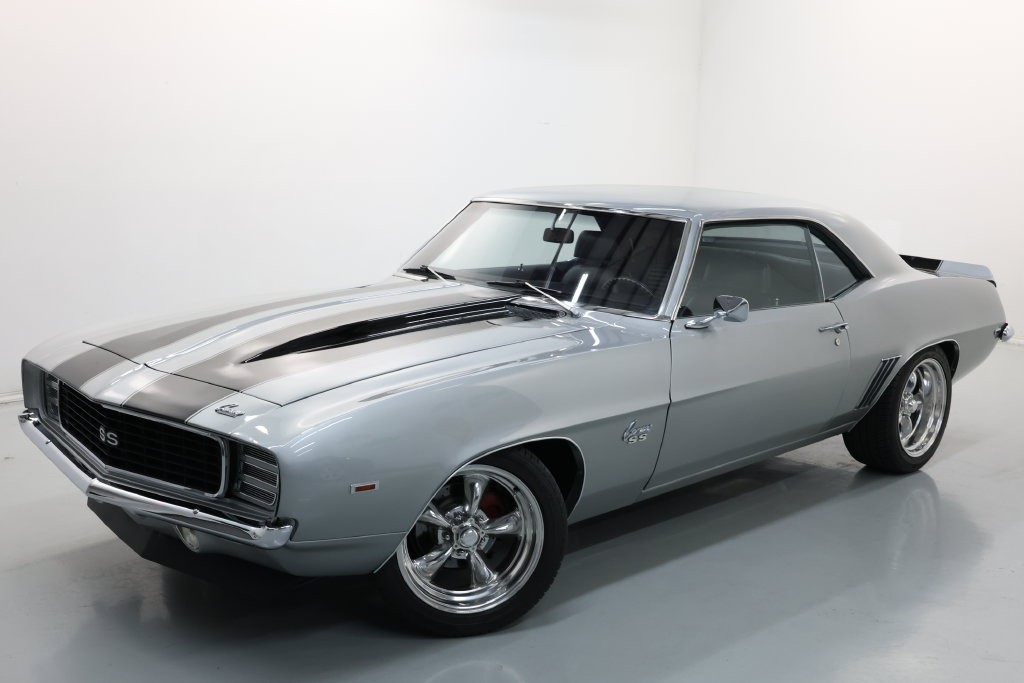 Chevrolet Camaro Vehicle Full-screen Gallery Image 36