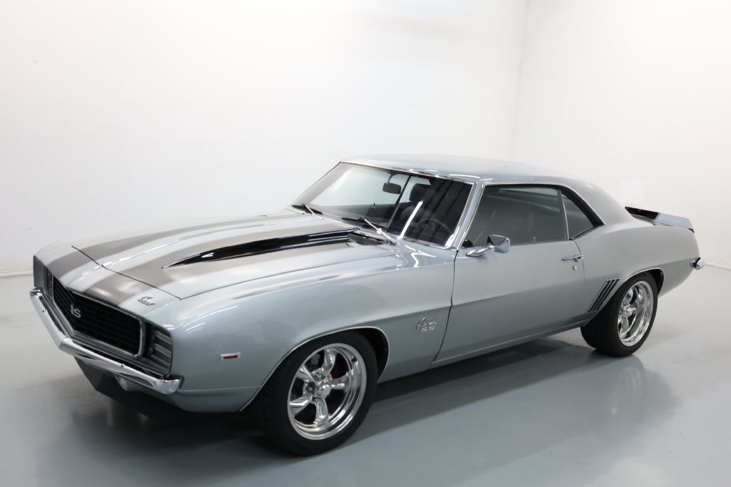 Chevrolet Camaro Vehicle Full-screen Gallery Image 40