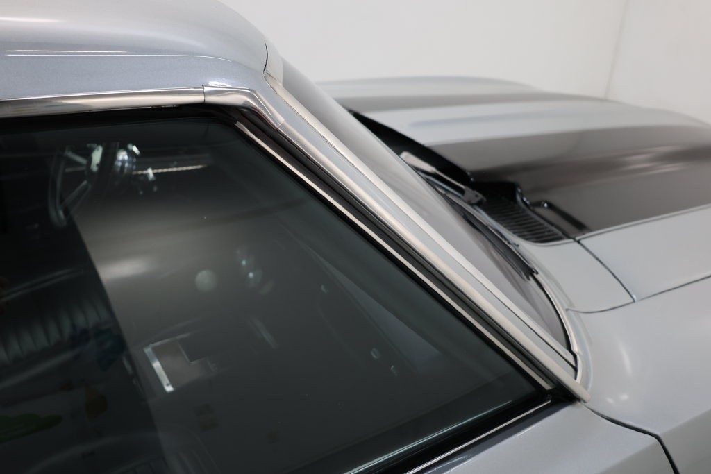 Chevrolet Camaro Vehicle Full-screen Gallery Image 70
