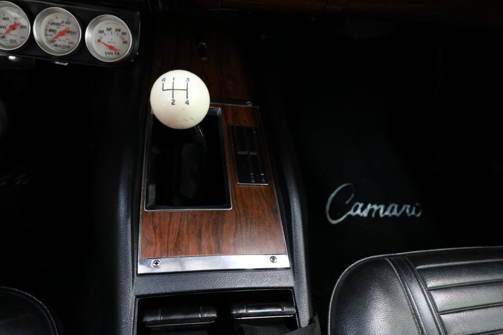 Chevrolet Camaro Vehicle Full-screen Gallery Image 95