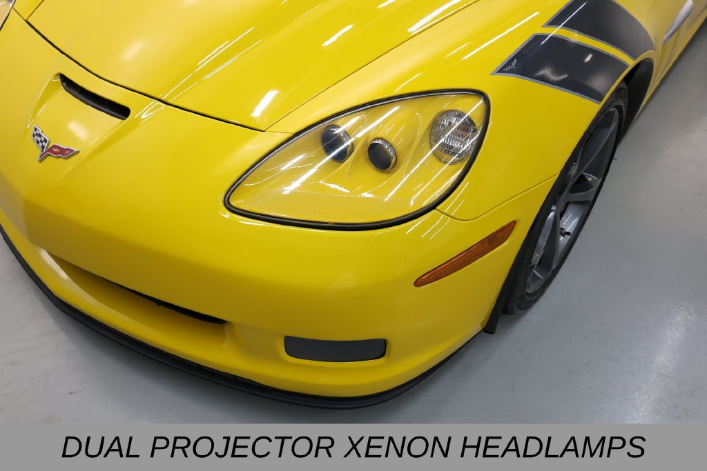 Chevrolet Corvette Vehicle Full-screen Gallery Image 33