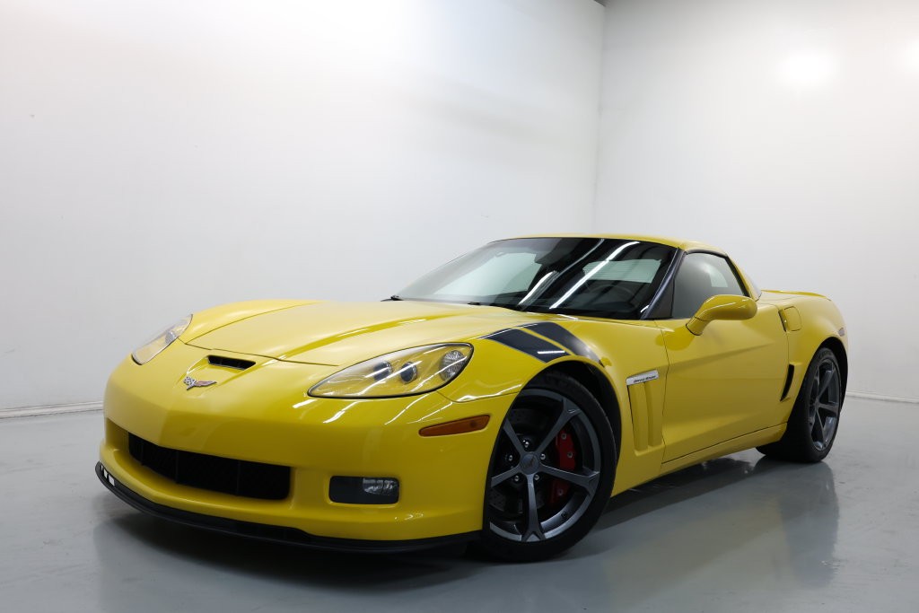 Chevrolet Corvette Vehicle Full-screen Gallery Image 40