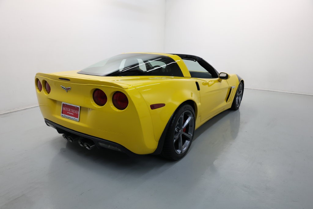 Chevrolet Corvette Vehicle Full-screen Gallery Image 57