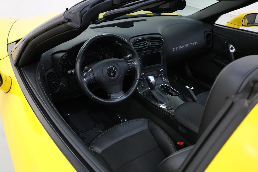 Chevrolet Corvette Vehicle Full-screen Gallery Image 71