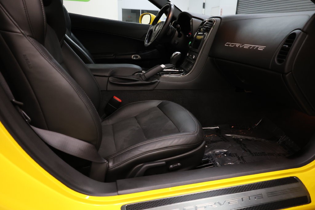 Chevrolet Corvette Vehicle Full-screen Gallery Image 80