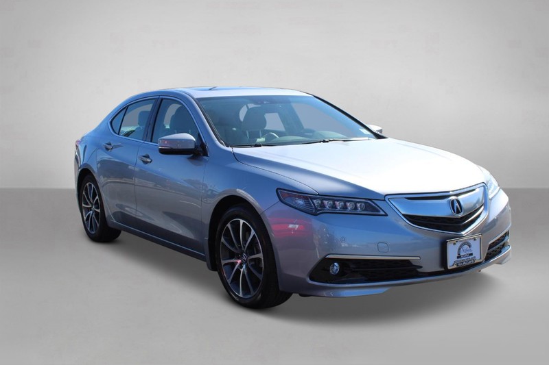Acura TLX Vehicle Full-screen Gallery Image 08