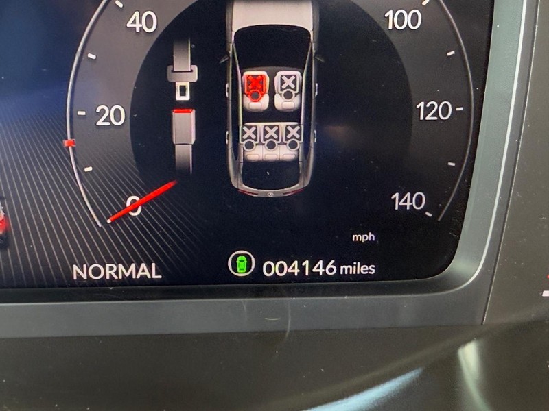 Acura ADX Vehicle Full-screen Gallery Image 21