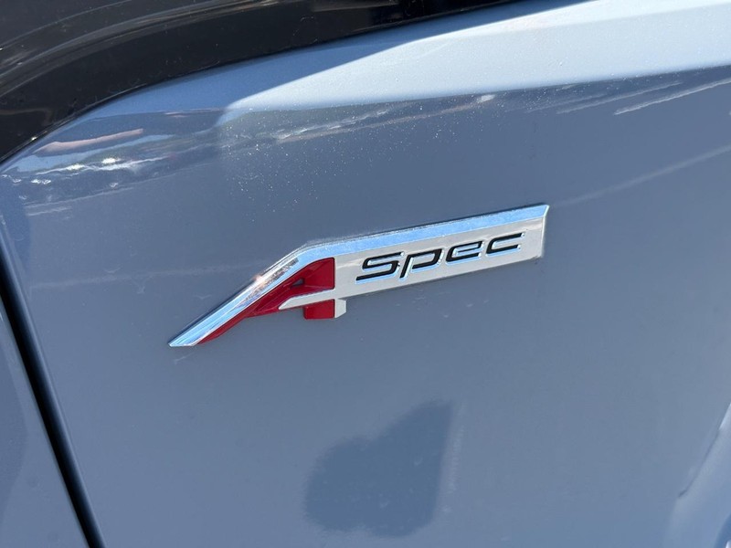 Acura ADX Vehicle Full-screen Gallery Image 04