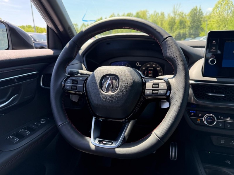 Acura ADX Vehicle Full-screen Gallery Image 08