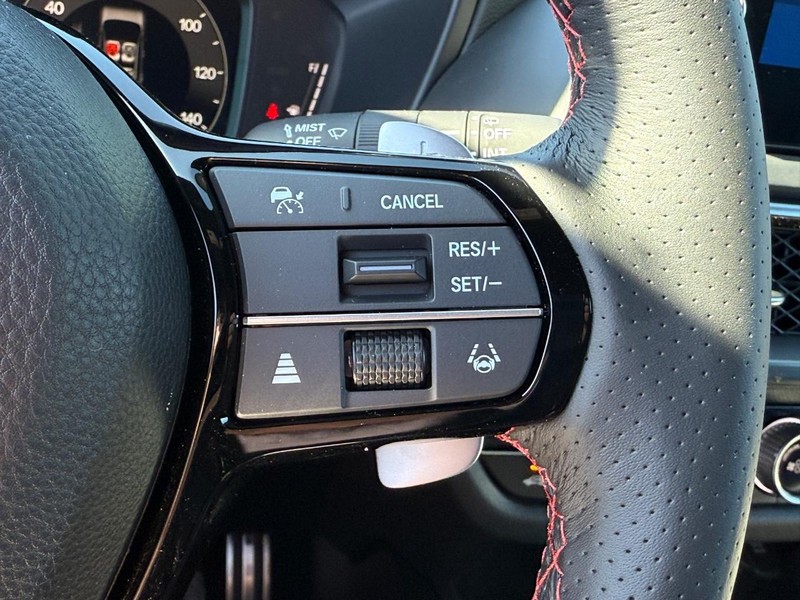 Acura ADX Vehicle Full-screen Gallery Image 12