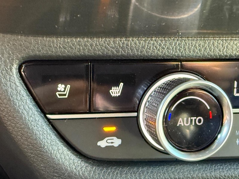 Acura ADX Vehicle Full-screen Gallery Image 15