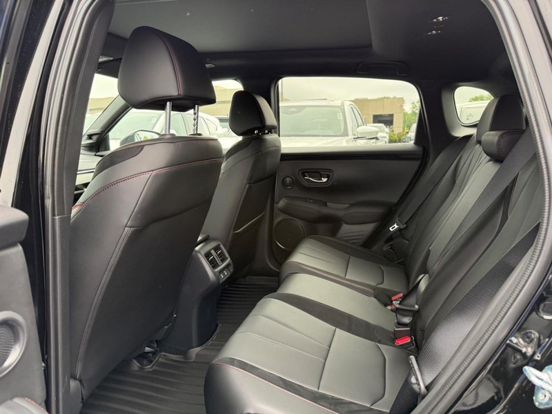 Acura ADX Vehicle Full-screen Gallery Image 06