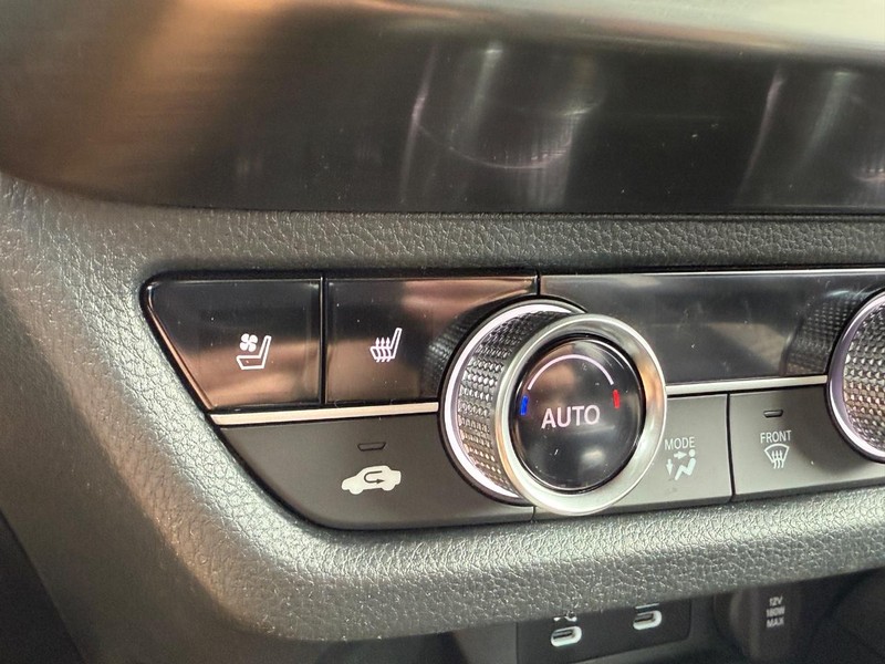 Acura ADX Vehicle Full-screen Gallery Image 18