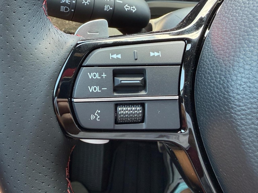 Acura ADX Vehicle Full-screen Gallery Image 13