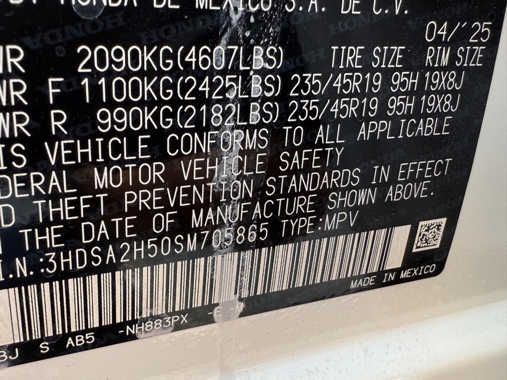 Acura ADX Vehicle Full-screen Gallery Image 17