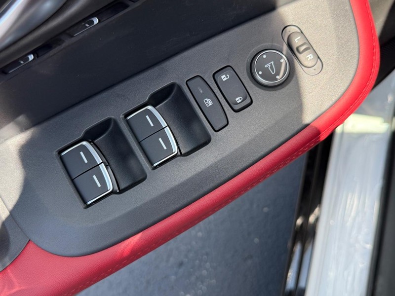 Acura ADX Vehicle Full-screen Gallery Image 11