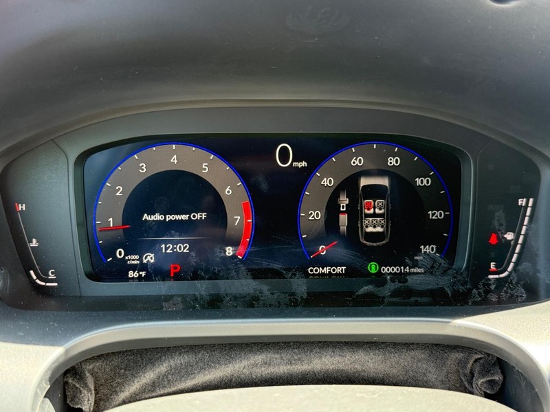 Acura ADX Vehicle Full-screen Gallery Image 15