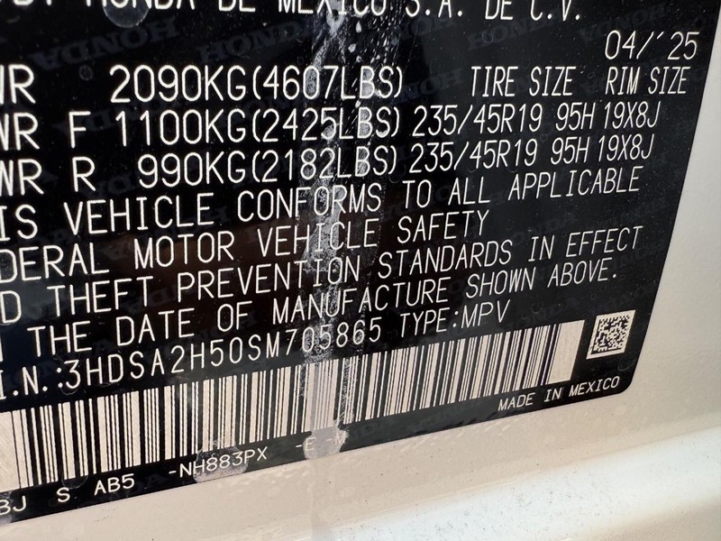 Acura ADX Vehicle Full-screen Gallery Image 17