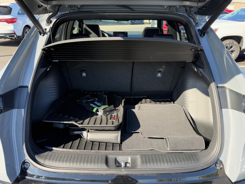 Acura ADX Vehicle Full-screen Gallery Image 04