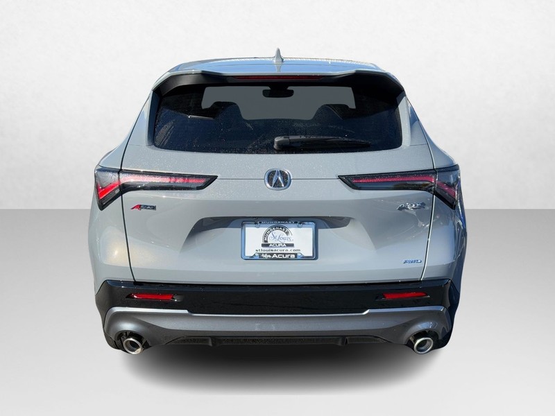 Acura ADX Vehicle Full-screen Gallery Image 05