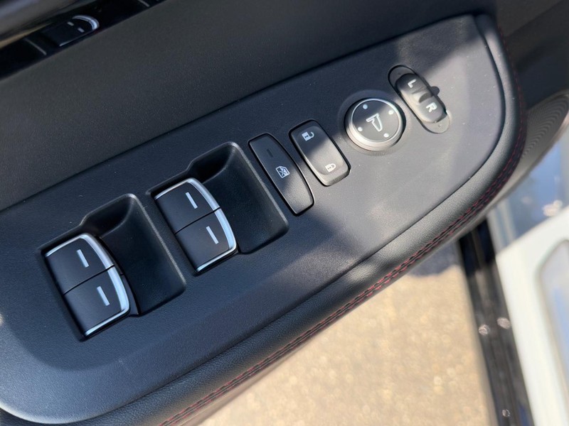 Acura ADX Vehicle Full-screen Gallery Image 15