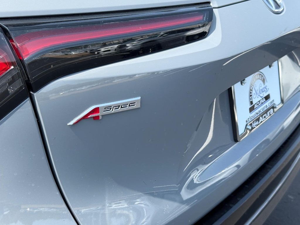 Acura ADX Vehicle Full-screen Gallery Image 04