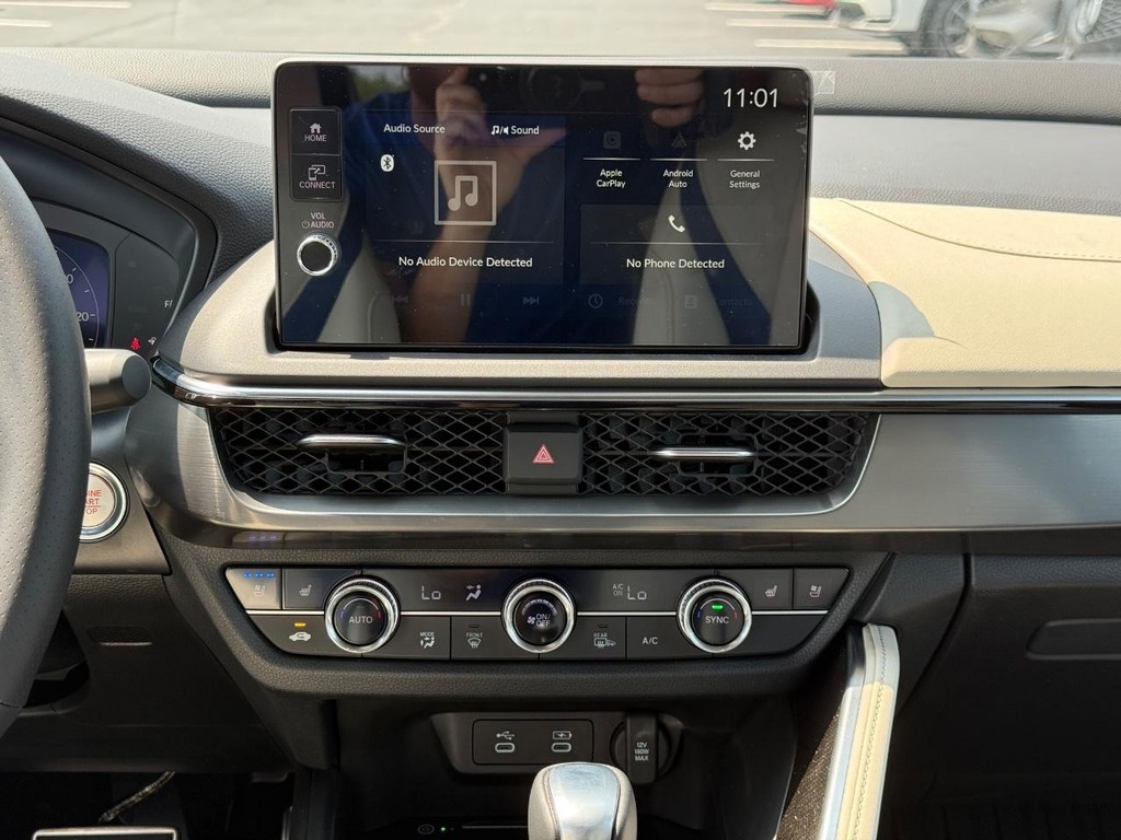 Acura ADX Vehicle Full-screen Gallery Image 09