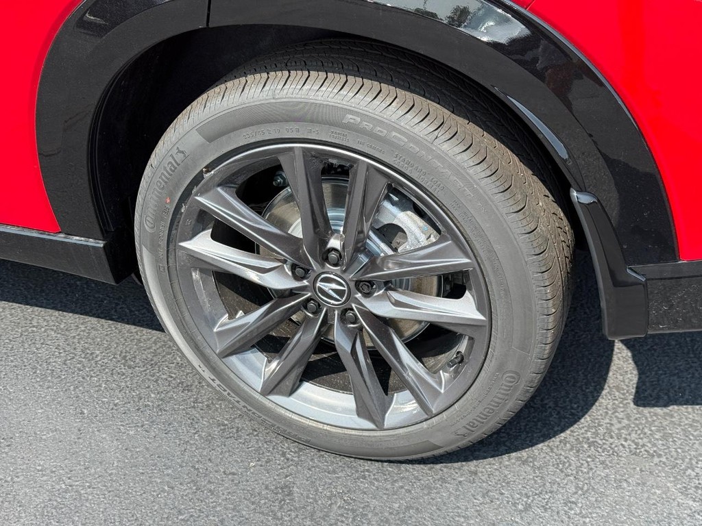 Acura ADX Vehicle Full-screen Gallery Image 05