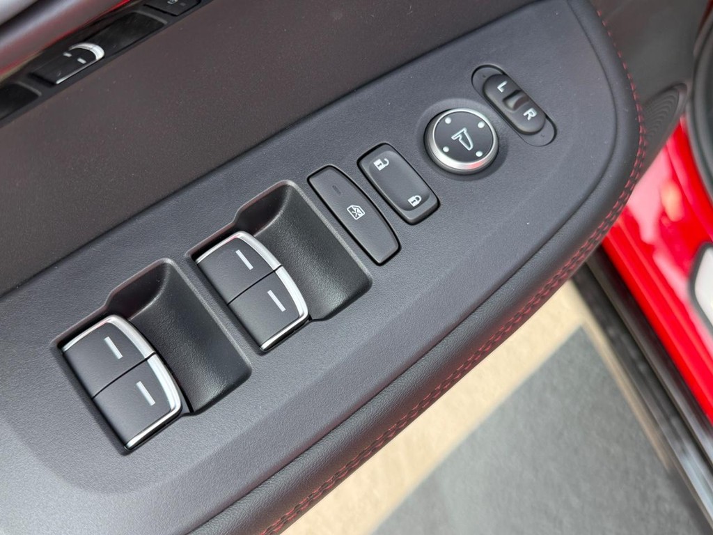 Acura ADX Vehicle Full-screen Gallery Image 10