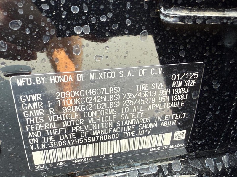 Acura ADX Vehicle Full-screen Gallery Image 17