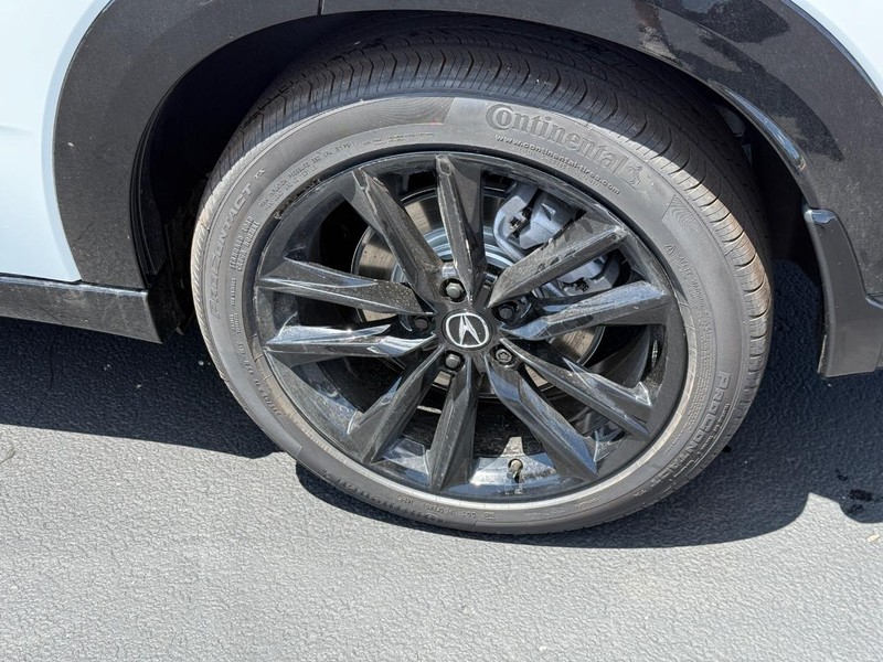 Acura ADX Vehicle Full-screen Gallery Image 05