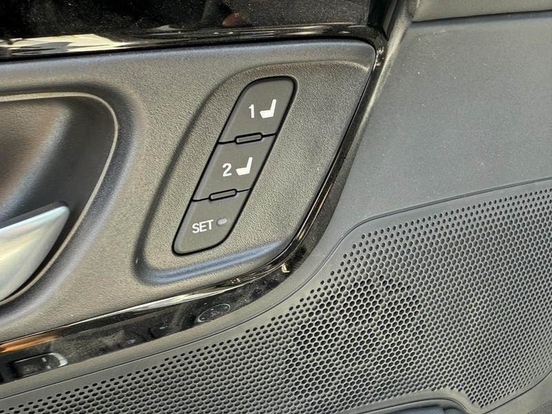 Acura ADX Vehicle Full-screen Gallery Image 12