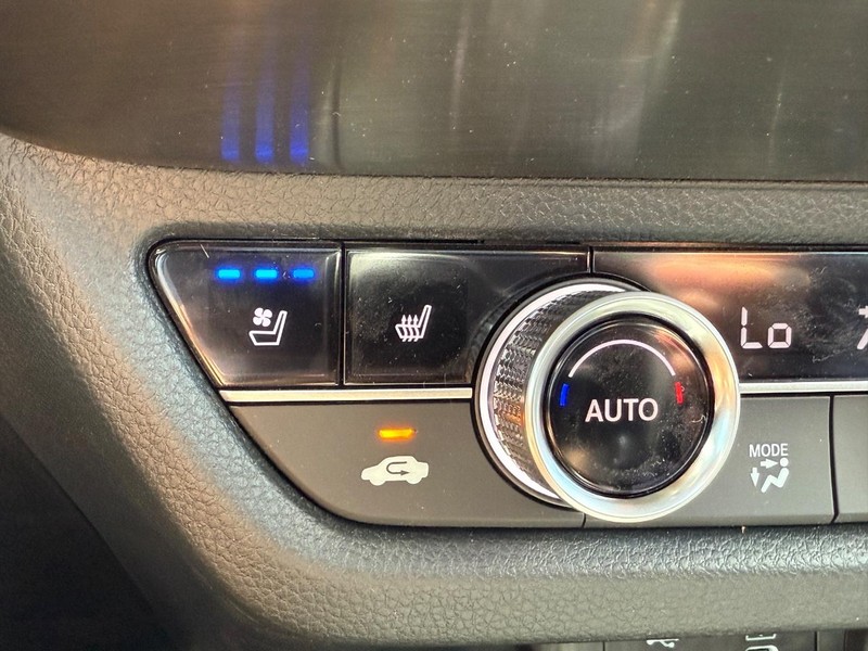 Acura ADX Vehicle Full-screen Gallery Image 18