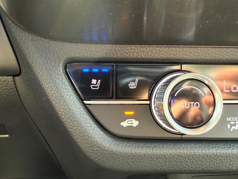 Acura ADX Vehicle Full-screen Gallery Image 16