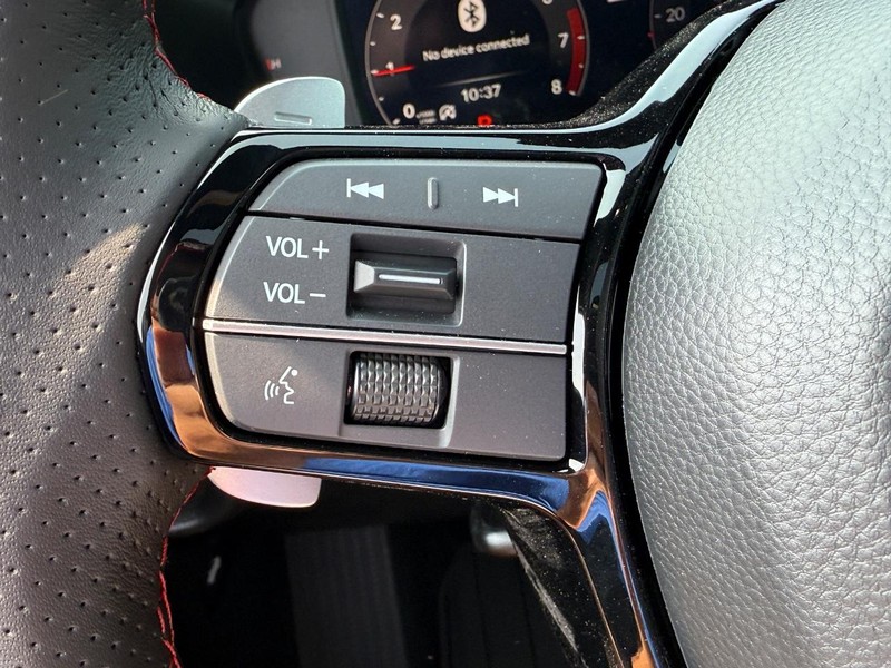 Acura ADX Vehicle Full-screen Gallery Image 12