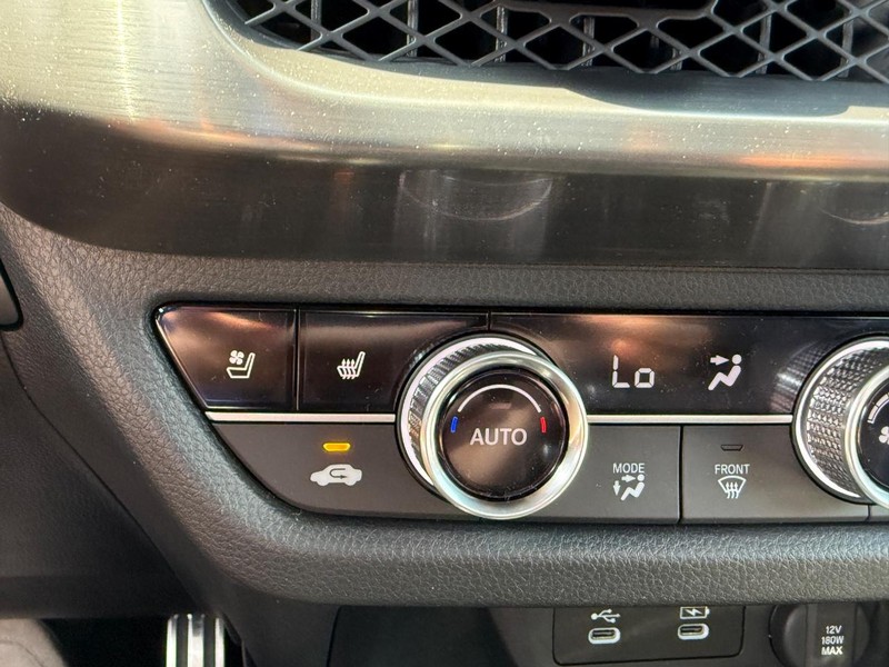 Acura ADX Vehicle Full-screen Gallery Image 16