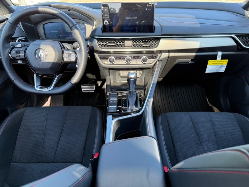 Acura ADX Vehicle Full-screen Gallery Image 07