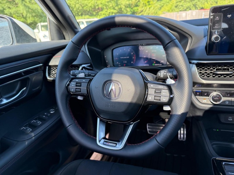 Acura ADX Vehicle Full-screen Gallery Image 08